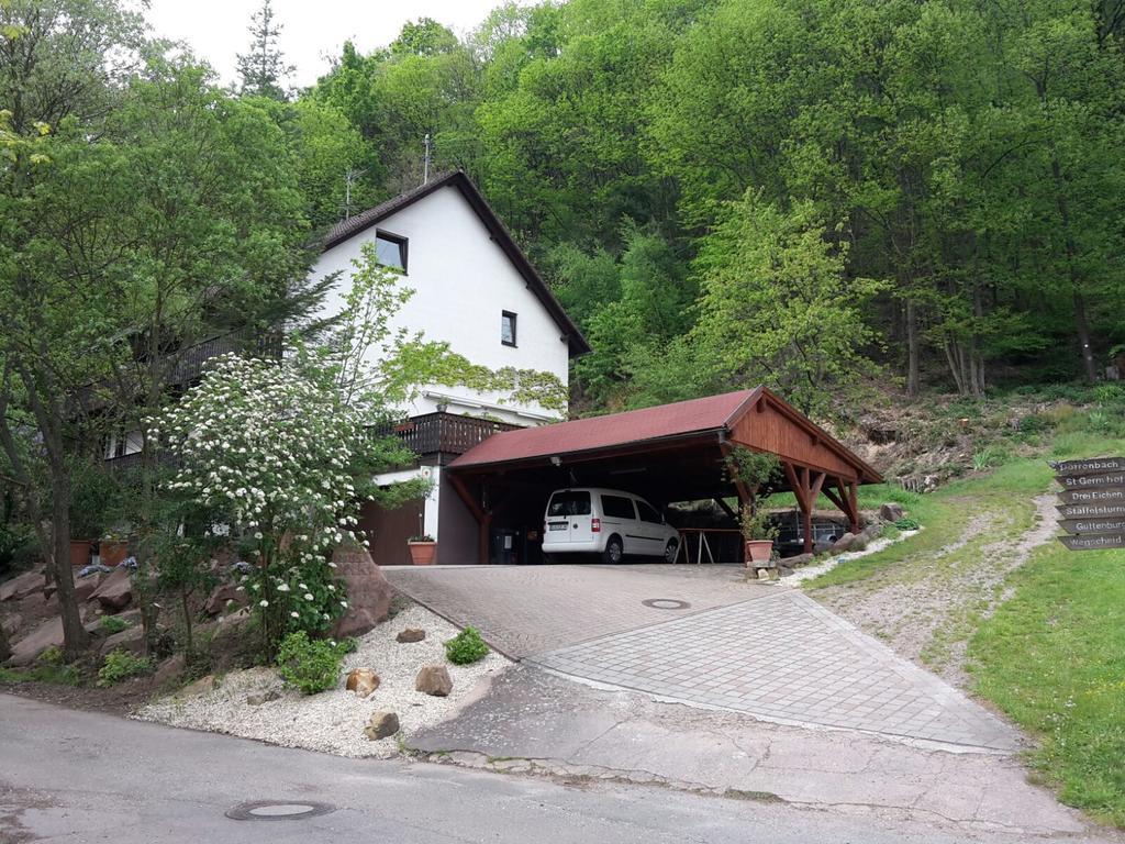 Gaestehaus Gerhardt Schweigen-Rechtenbach Eksteriør billede